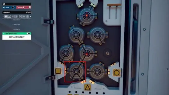 The Unit's gear panel with the four-notch gear outlined in the bottom-left position